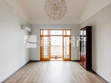 金隅凤麟洲西区 120.13平南北向3居 视野无遮挡