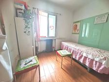 三环边 角门地铁口 电梯大一居 140万元