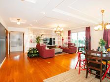 次顶层,观西山,通透大四居,装修保养好,有钥匙