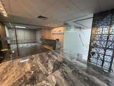 周边配套设施齐全,交通便利,豪华装修