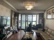 艺泰安邦大三房急售 紧邻地铁 中高楼层 随时可以看房