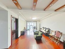 赠送自行车独库,买断汽车位,有装修两房 我登记有钥匙看房随时