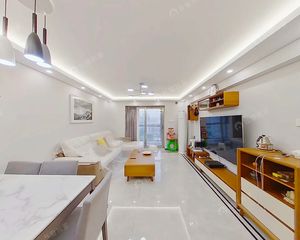 方庄世纪星,高楼层150平米,豪装复式三居,拎包入住