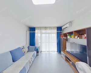 东花市 ·08年商品房,正规大一居室,采光视野好,观西山