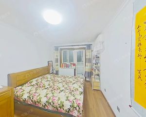 新上三环边南北两居03年楼龄上十一学XIAO近地铁随时签