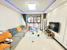 风景英伦 2居室 精装 楼层好 视野无遮挡