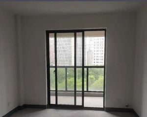 江东中心学校 双不占 诚心出售