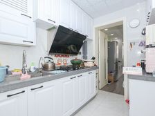 白玉新村1室1厅1卫1阳台南3/6层