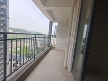 总部基地 出门就是4号地+铁口 楼下就是 坐北朝南户型