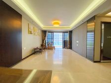 嘉裕公馆 3 房 154.41 方 交通便利 近地铁