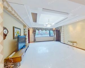 海淀北 封闭式独栋别墅区 庄园式园林 园区有两个湖泊 有钥匙