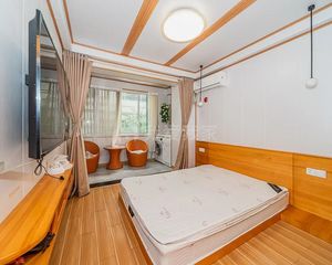 河坊街双地铁低楼层位置好一楼出行方便