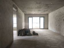 房子在卖采光明亮户型方正南北通透