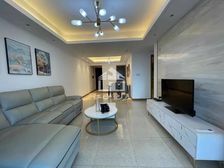 绿地中央广场3房, 青秀万达旁, 次新小区, 南北通透