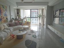 安居幸福苑三期4室2厅2卫南朝向285.0万元/套出售