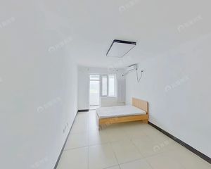 圆明园海淀路小区 南向总价较低一居室 格局方正 临地铁