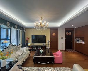 雅戈尔明洲4室2厅3卫南朝向820.0万元/套出售