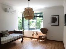 实拍新上,精装修送院子,好喜欢这套房子有钥匙欢迎来看