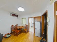 非顶楼 精装修 一梯两户 满5v1南北通厨卫朝北 无噪音