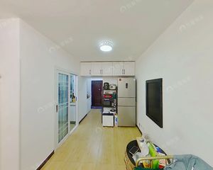 紧邻北京南站,洋桥西里,一层精装可拎包入住,诚意出售