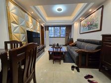 东华西路 低层一房一厅 繁华地段 交通便利