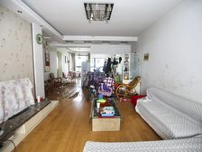 新上必看 南北通透 电梯小洋房 敞亮通透 随时看房