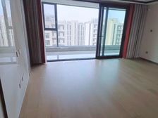 中建朗诗,一梯一户 17楼4房,167平的四季如春