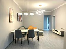 福金莲花园 3 房 95.93 方