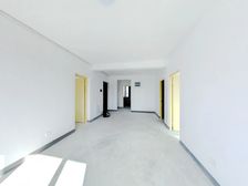 姚丰铭府次新房高层110平3室中庭位置毛坯装修有钥匙