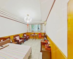 三源里小区 满五 有车位 公积金24年