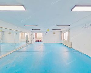 刘家窑商圈+嘉业大厦一期+东南大两居+单价4.1万