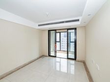 此房精装修 空调 三开间朝南 户型方正 看房方便