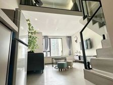 精装5米LOFT(精装家具家电全带)赠产权车位!三通民用急售