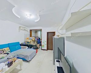 南四环新宫商圈 精品小三居 满五年 业主诚心出售