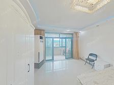 带60平阁楼,2010年小区,地贴300米,看房随时房东置换