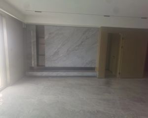 三里江印4室2厅3卫南朝向925.0万元/套出售