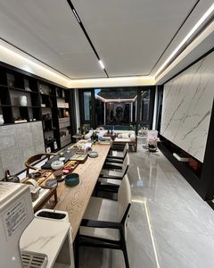 江山万里4室2厅2卫南北朝向1700.0万元/套出售