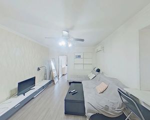 金台路-延静东里楼龄新精装南向一居无遮挡采光好