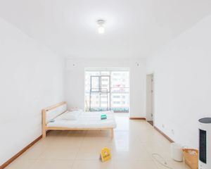 长风东街汇通苑三室二厅