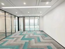 雅居乐中心 191方精装修 正对电梯口 可配家私