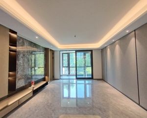 江山万里琅峰4室2厅2卫南朝向680.0万元/套出售