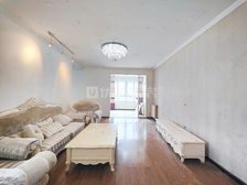 亚威 118平 南北通透 3室 电梯房 房东急售