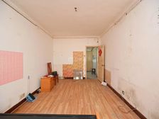 出门2号线!有车位,上绿苑,不临街,满五年,诚意出售,好砍价