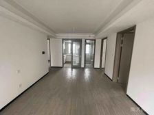 万科云谷4室2厅2卫南朝向175.0万元/套出售