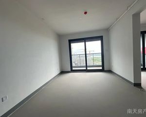 滨河沁月府3室2厅2卫南朝向298.0万元/套出售