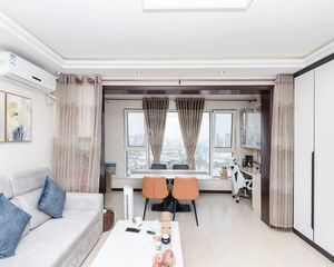 270度大飘窗直观国贸西山,下楼就是2000㎡人工湖
