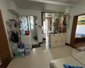 正南果园新里北区2室1厅精装修
