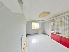 金桥 电梯房 95平三开间朝南 全明户型 有钥匙 业住诚售