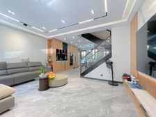 知音别苑(别墅)精装修装5房 边套全明 配套成熟 有钥匙 急