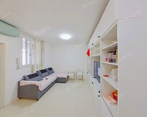 精装修两居,有电梯,紧邻地铁,业主靠谱卖